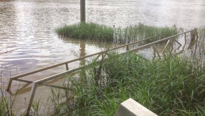 Pontoon survey Jindalee - showing the position of the pile under the end of the catwalk